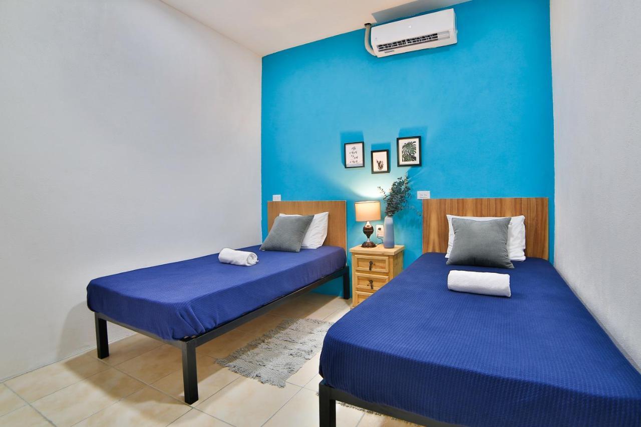 Hostal Ten To Ten Puerto Vallarta Buitenkant foto