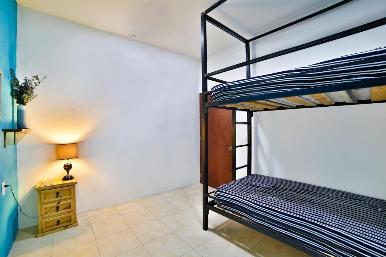 Hostal Ten To Ten Puerto Vallarta Buitenkant foto