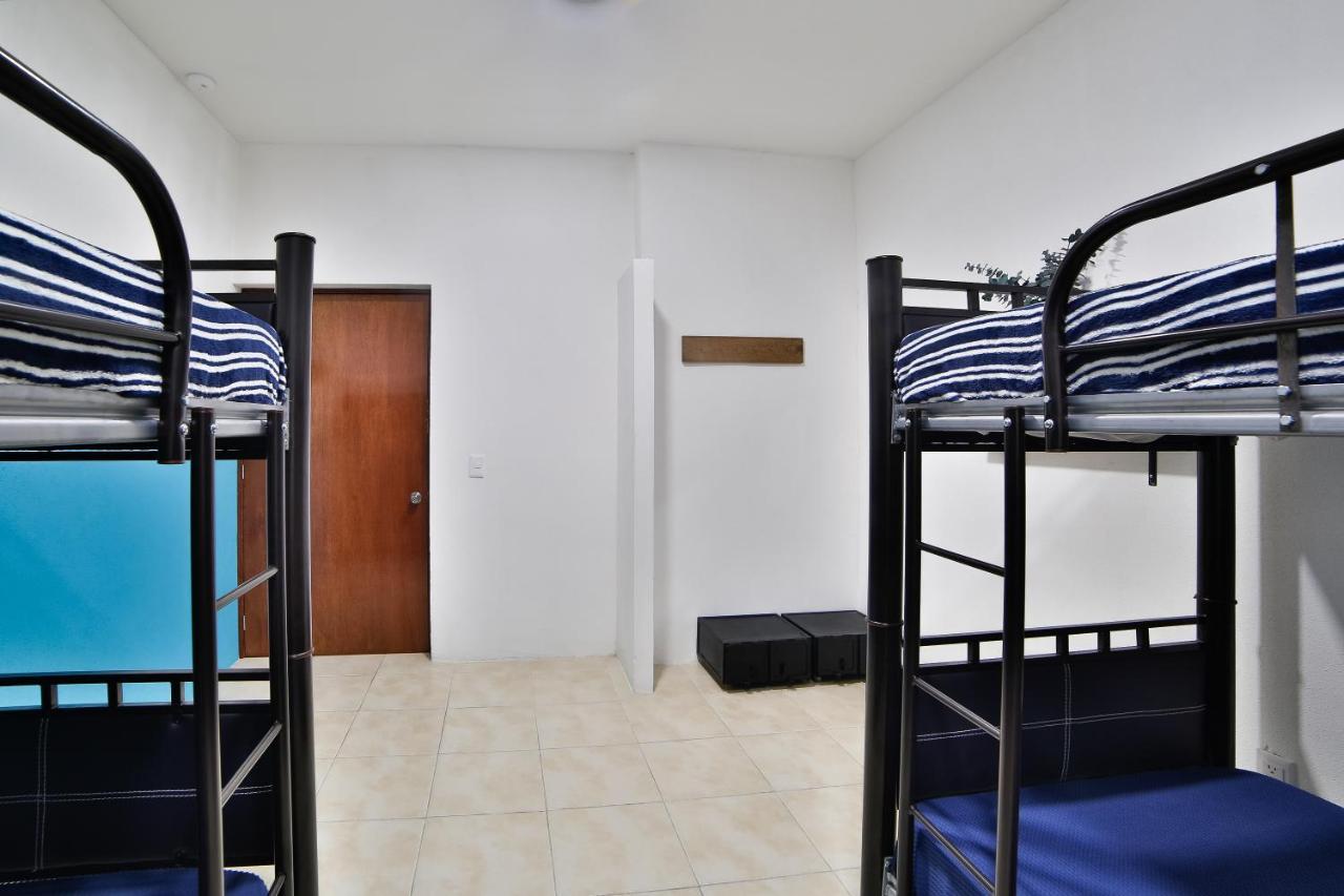 Hostal Ten To Ten Puerto Vallarta Buitenkant foto